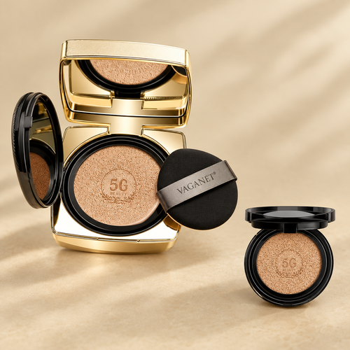 Luxury cushion foundation compact with gold case and refill